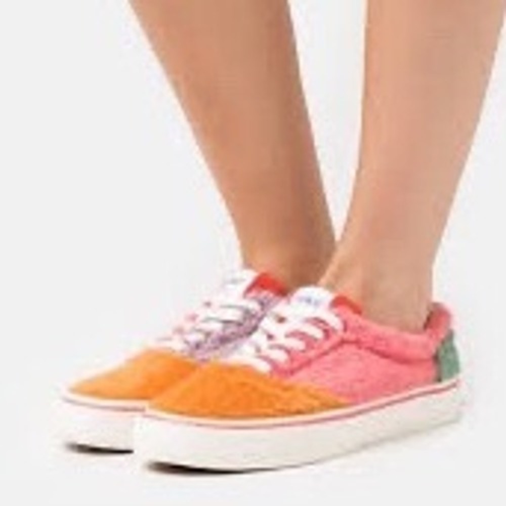 TOMS Women Faux Fur Colorblock Low Top Sneakers Pink Orange Purple Green 7.5